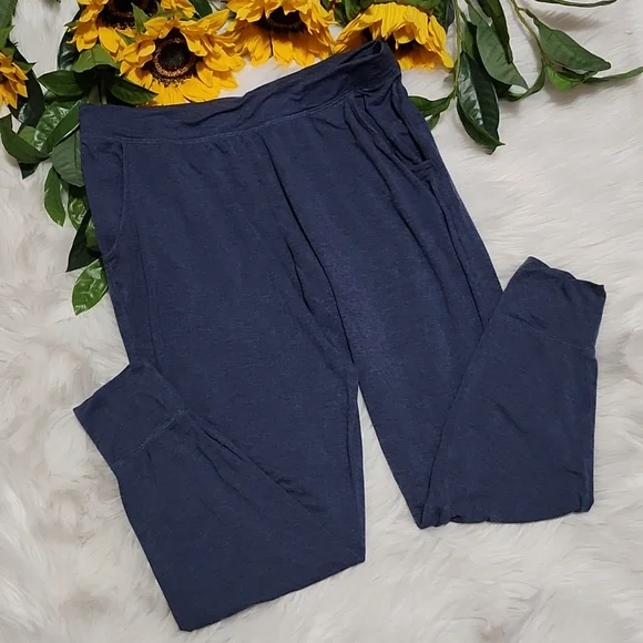 Max Studio Sleepwear